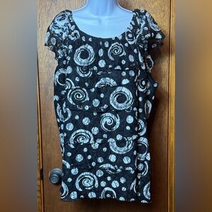 Cato‎ Black and White Lace Sleeveless Top- 26/28W